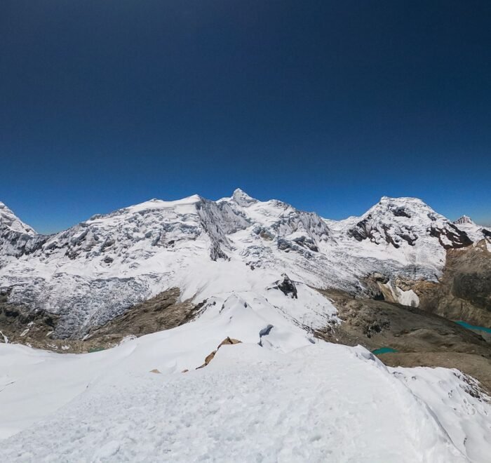 Cumbre del Nevado Ishinca