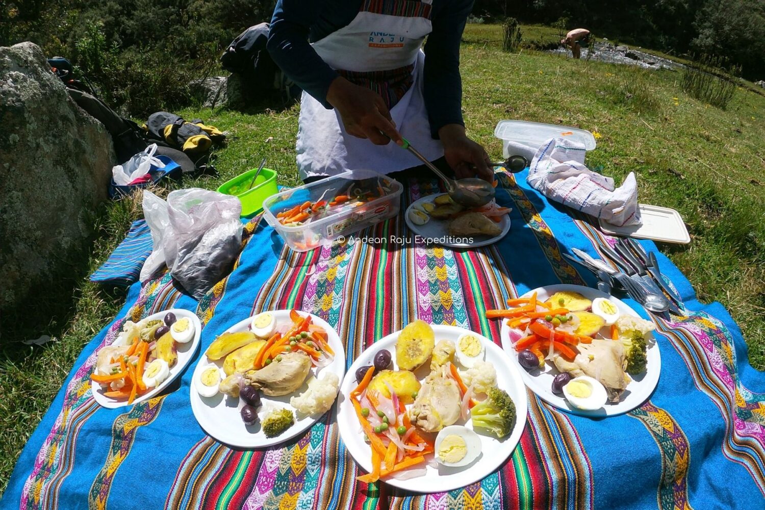 Hora del almuerzo luego de visitar la Laguna 69