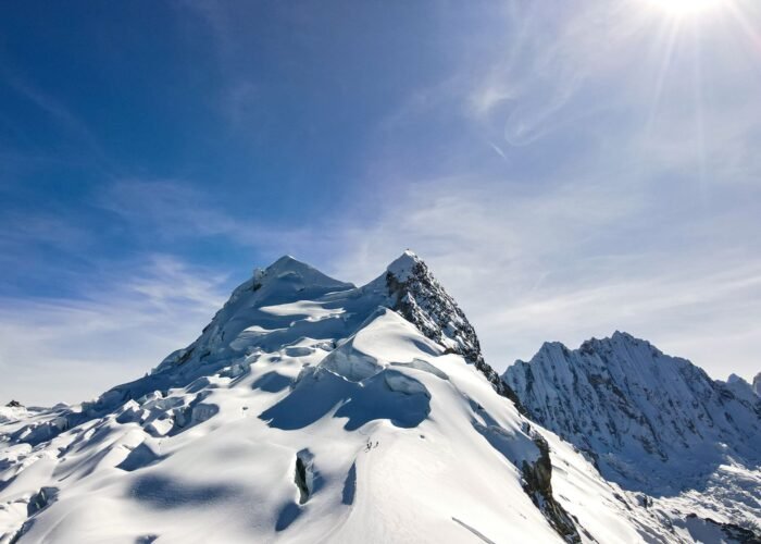 Nevado Vallunaraju