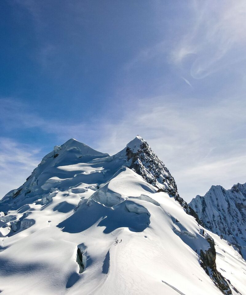 Nevado Vallunaraju