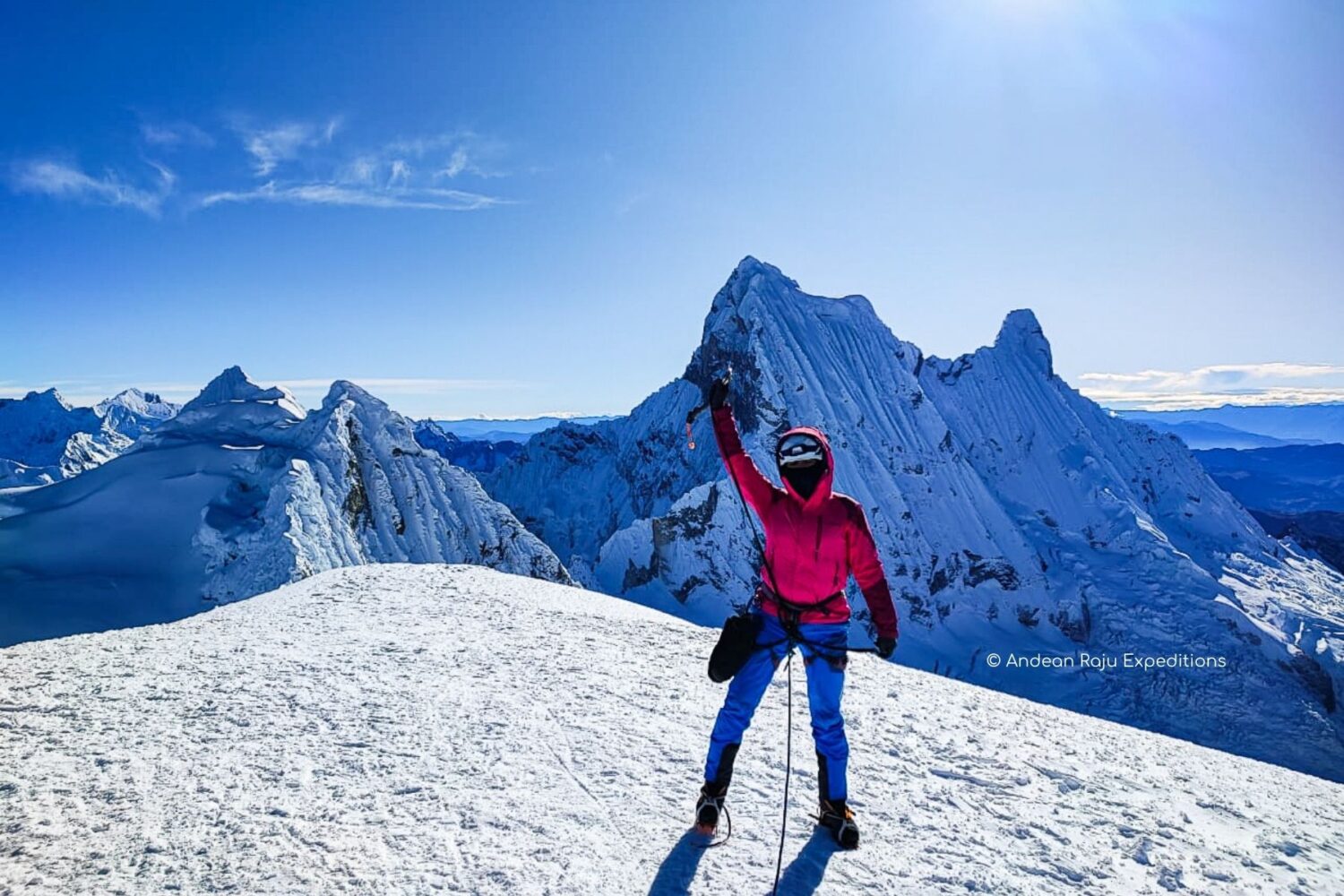 Nuestra clienta Araceli de México en la cima del Nevado Pisco